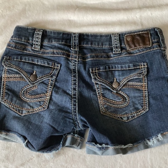 Silver Jeans Blue Jean Shorts with Distressed Hem - Picture 3 of 7